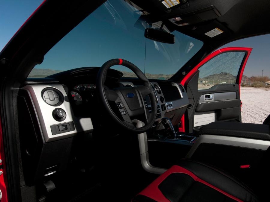  Shelby Raptor 2013 года  (фото 15 из 69)